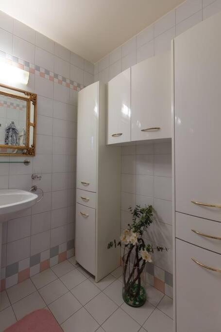 Wohnung In Zentrumsnaehe Beim Hauptbahnhof Viyana Dış mekan fotoğraf